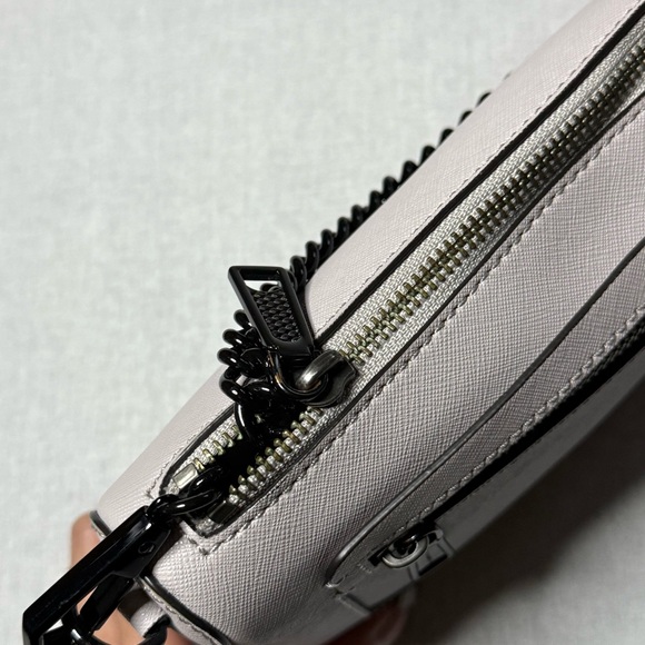 Rebecca minkoff pale purple/grey Avery leather crossbody purse - Picture 9 of 13